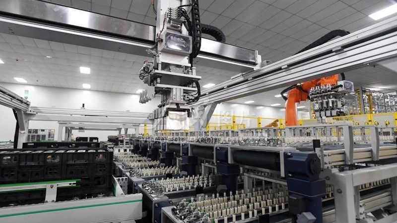 并网户用储能逆变器：揭秘其差异与选型要点