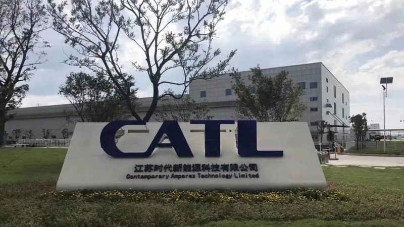 单晶硅与多晶硅光伏板：使用寿命的奥秘